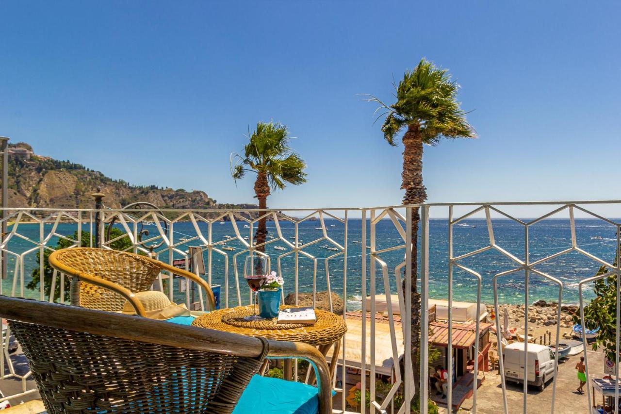 Brezza Di Mare Giardini Naxos Exterior foto